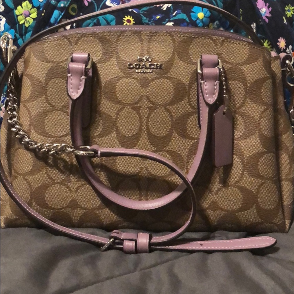 100% AUTHENTIC Coach crossbody bag